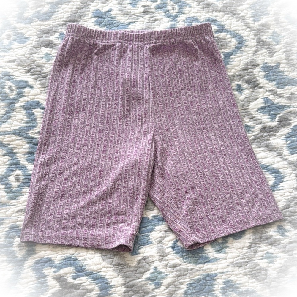 Purple Ribbed Bike Shorts with Elastic Waistband